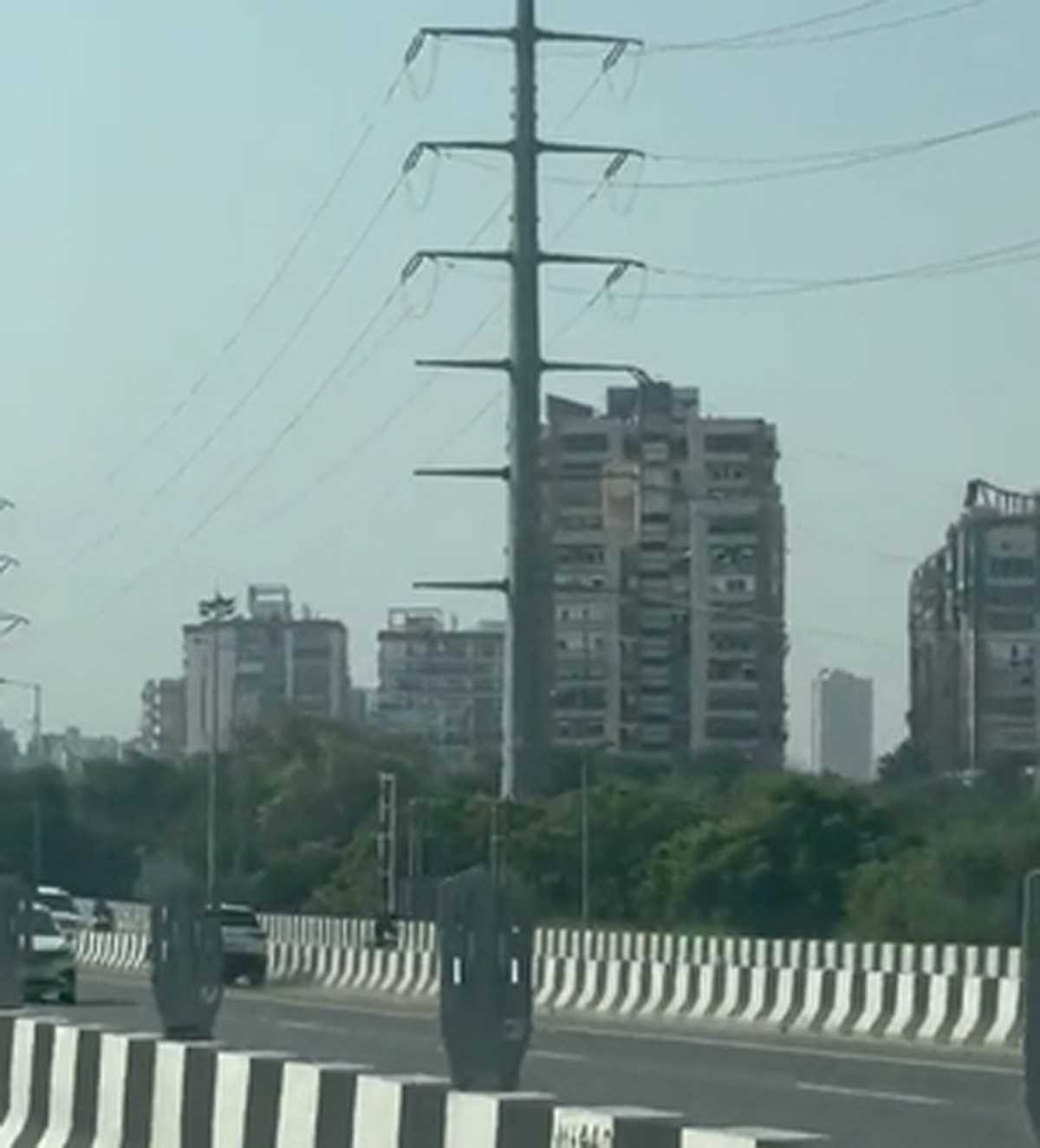 दिल्ली-मेरठ एक्सप्रेसवे पर 5 किलोमीटर गलत दिशा में चली कार, पुलिस ने किया 7,000 का चालान